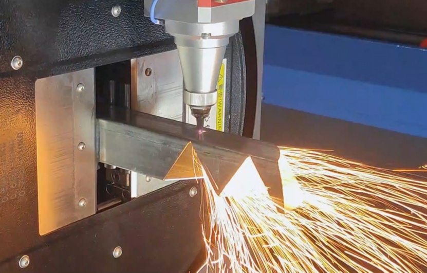 國(guó)產(chǎn)激光模切機(jī)價(jià)格優(yōu)勢(shì)分析